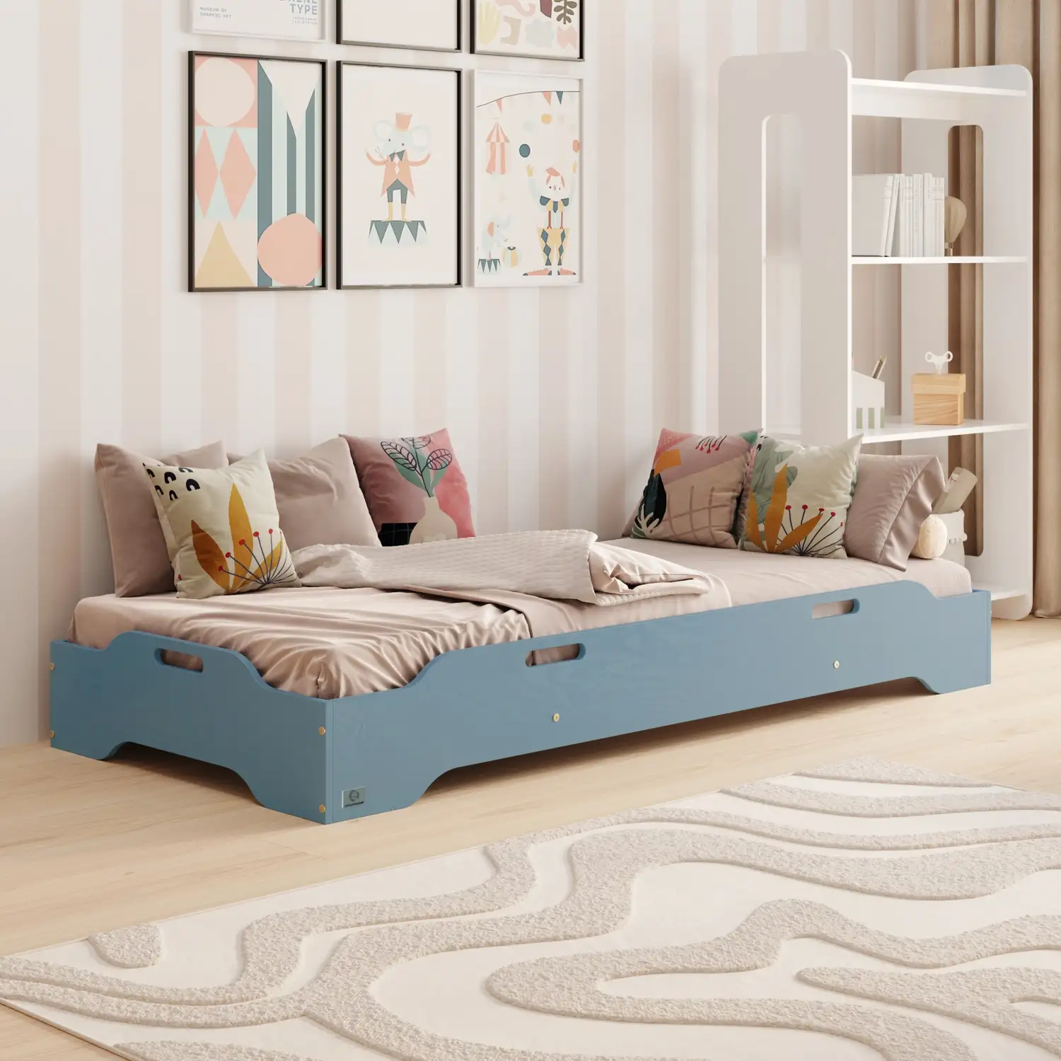 Łóżko pojedyncze dla dzieci podłogowe ze stelażem TILA 8 Montessori Drewniane